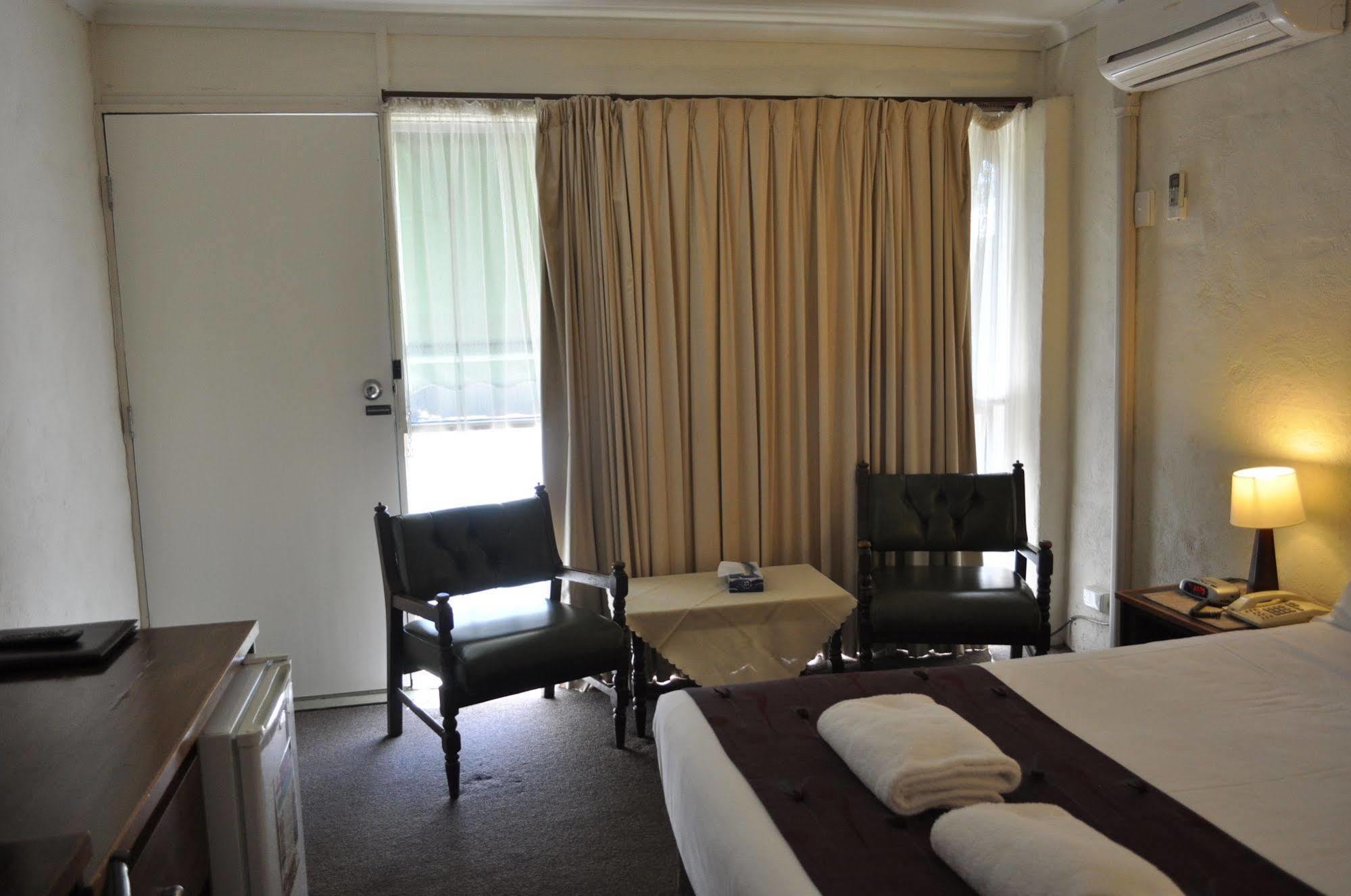 Albury Burvale Motor Inn Eksteriør billede