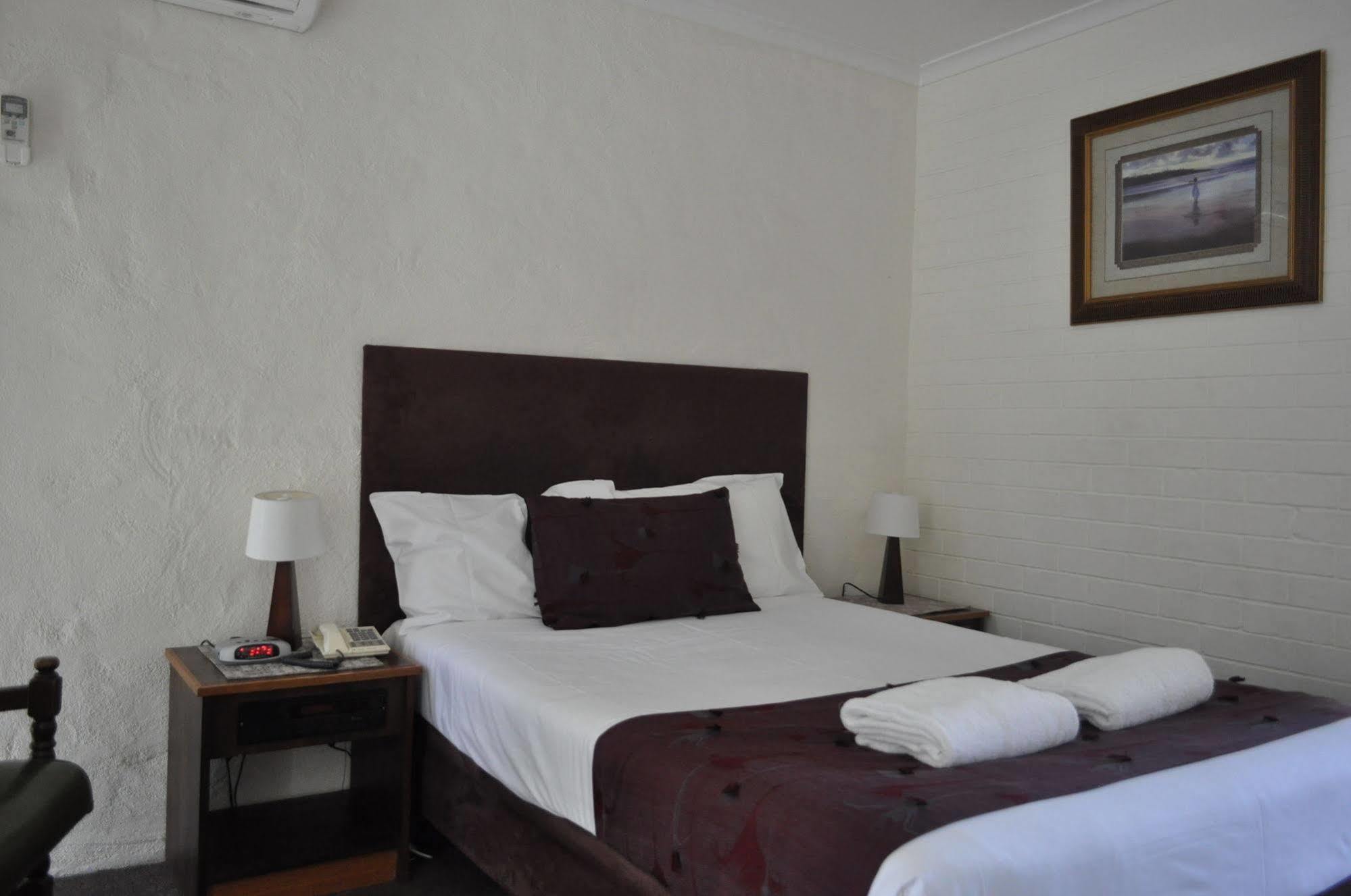 Albury Burvale Motor Inn Eksteriør billede