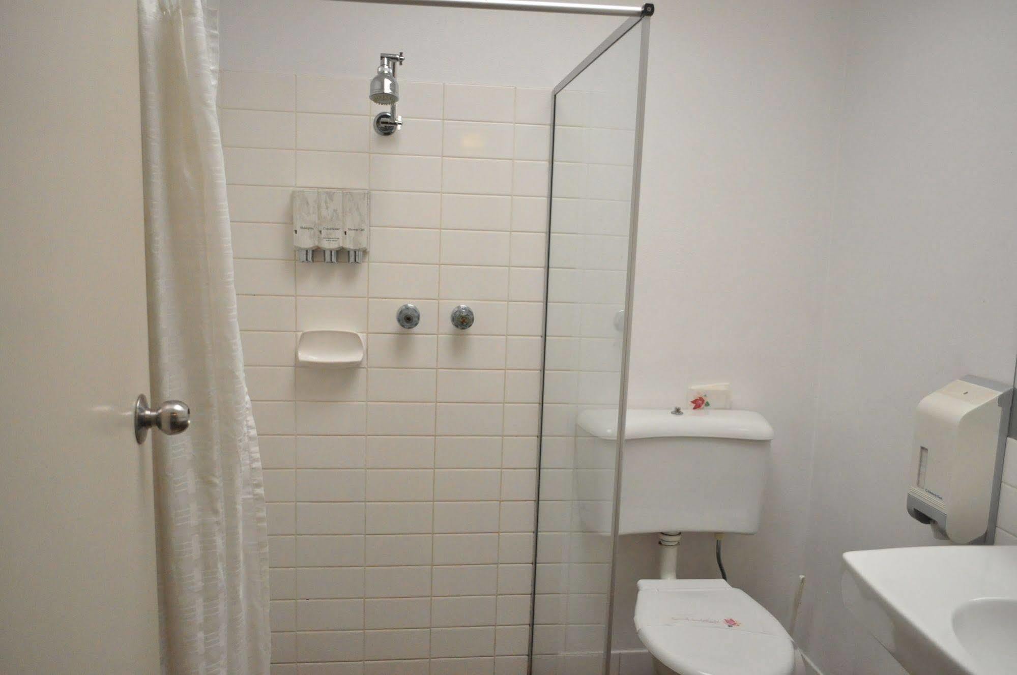 Albury Burvale Motor Inn Eksteriør billede